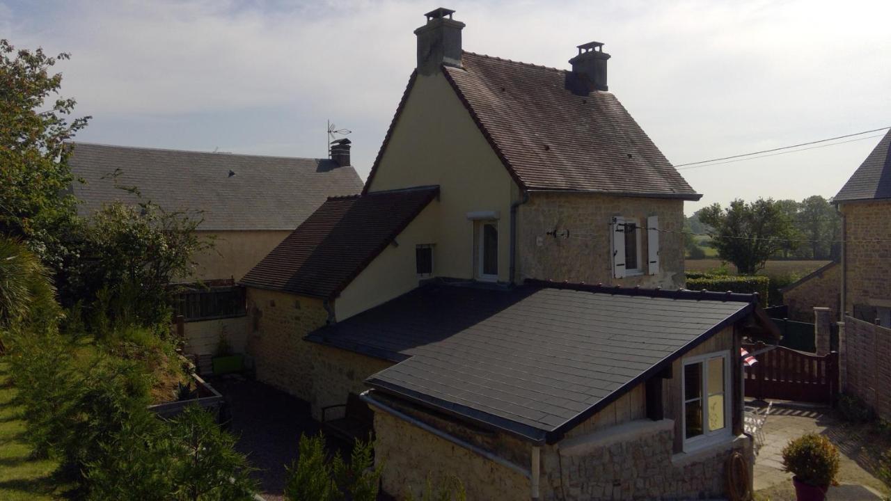 La Calverie Crouay Exterior photo